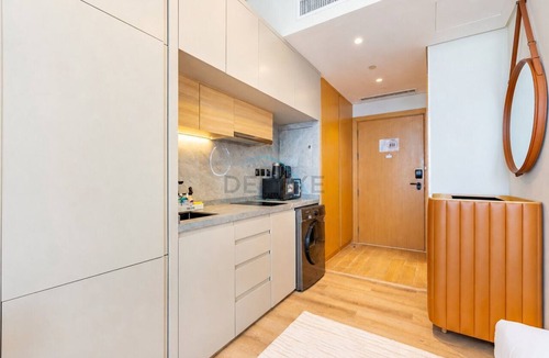 Jumeirah Village Triangle Apartment | Charming Studio with a Skyline View Balcony, Easy Access to Main Roads