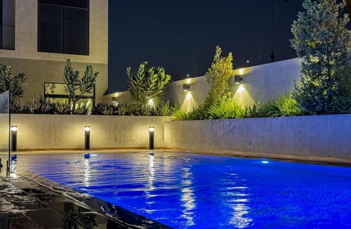 Jumeirah Village Apartment | Chic & Cozy Studio in the Heart of the City