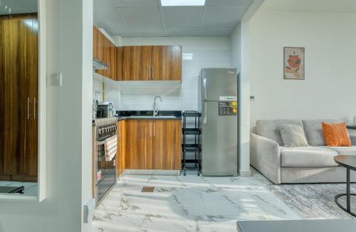 Al Hamra Village Apartment | Chic Studio with Lagoon Views Walk Beach and Golf