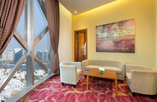 Bur Dubai Hotel | City Seasons Towers