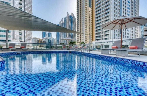 Barsha Heights House | Classic Studio Near Carrefour Tecom By Luxury Bookings