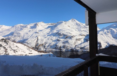 Le Lavachet Apartment | Comfortable studio ski-in/out with balcony and WIFI
