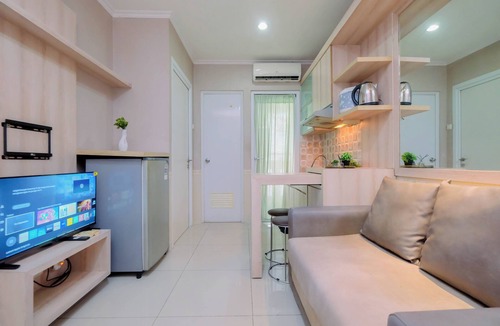 Rawasari Apartment | Compact Warm 2Br At Green Pramuka City Apartment