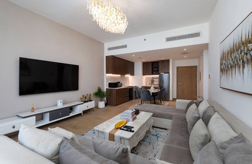 Dubai Apartment | Contemporary La Mer 1BR w/Beach Access