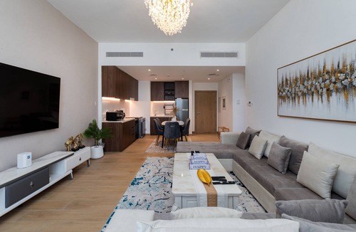 Dubai Apartment | Contemporary La Mer 1BR w/Beach Access