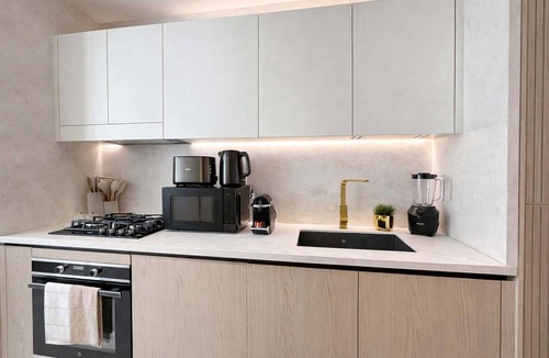 Jumeirah Village Circle Apartment | Contemporary Studio with Premium Design in JVC