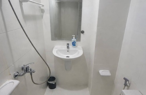 Muttrah Apartment | Cozy 1-bedroom apartment with AC in tranquil Muscat