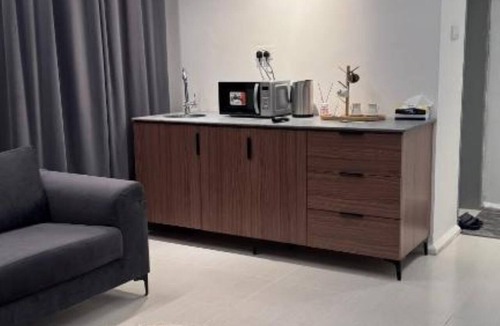 Nizwa Apartment | Cozy 1-bedroom apartment in charming Nizwa with AC