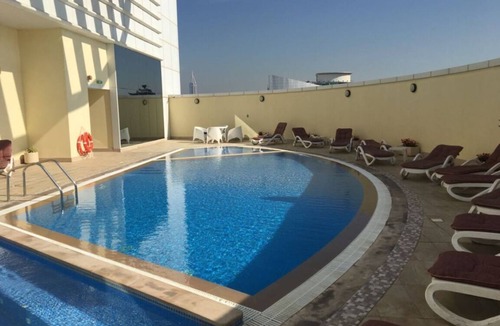 Jumeirah Lake Towers Apartment | Cozy 1 BHK in JLT (2 min Walk to Metro Station)