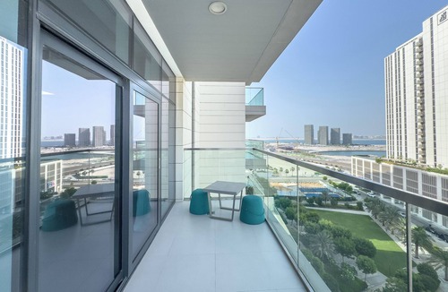 Al Zahiyah Apartment | Cozy 1BR Balcony + Cityscape