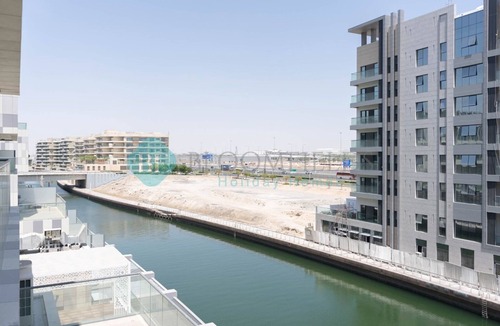 Al Raha Beach Apartment | Cozy Canal View Apartment - 206