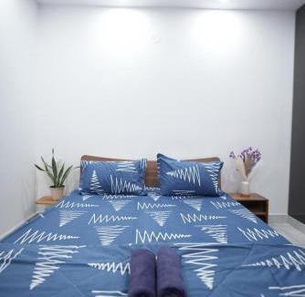Sainik Farm Apartment | Cozy Cocoon