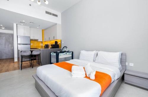 Dubai Apartment | Cozy Studio - Dubai Land -Tiger V Tower