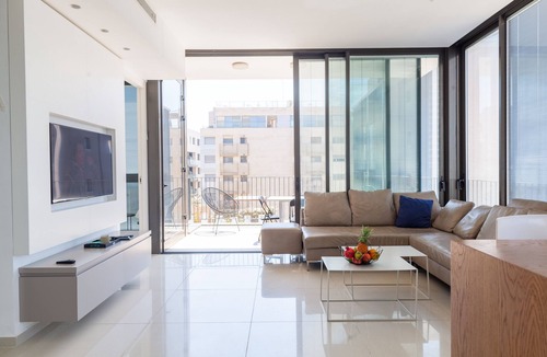 Kerem HaTeimanim Apartment | Daniel Ivoire