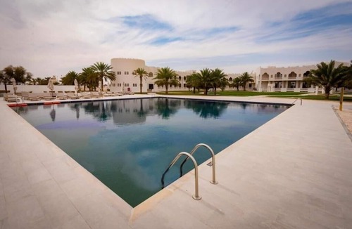 Liwa Apartment | Deluxe Room Near Soul Society by Luxury Bookings