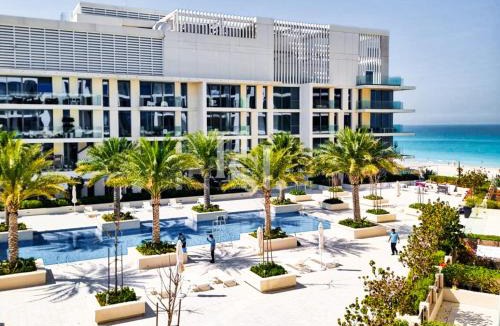 Saadiyat Cultural District Apartment | Desert Key - Beachfront Apartments on Saadiyat Island