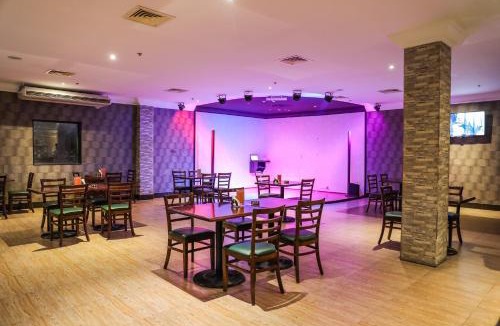 Jebel Dhanna Hotel | Dhafra Beach Hotel