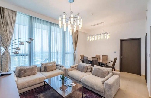 Bur Dubai Apartment | Downtown views 1 Bedroom 5 PAX connect to Dubai mall