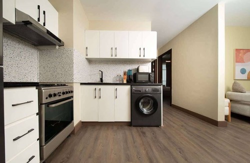 Jadaf Apartment | Dubai Al Jaddaf Apt Pool Gym Free Parking