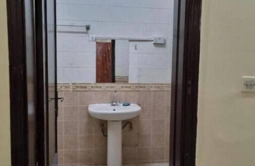 Al Ain Apartment | Economy Double Room 2