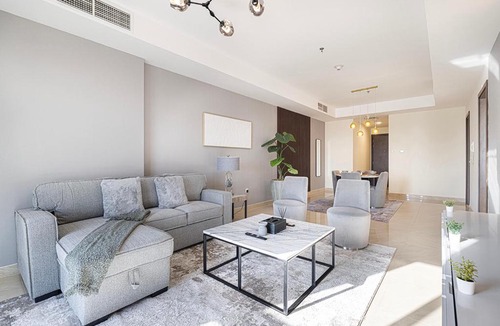 Jadaf House | Elegant 1-Bed Waterfront Living