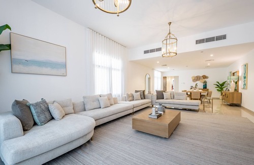 Sharm Villa | Elegant 4BR Villa with Assistant Room in Al Dana Island, Sharm, Fujairah
