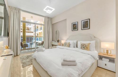 Al Barsha Apartment | Elegant & Bright 1BDR Apartment in Samana Greens in Arjan