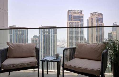 Dubai Apartment | Elegant Luxury Living in Palace Residences