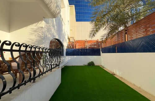 Al Danah Villa | Elegant Villa in Al Danah - Perfect for Relaxation