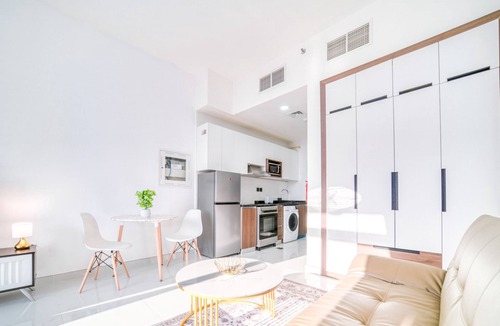 Al Barsha Apartment | Elz Residence Stylish Studio Living
