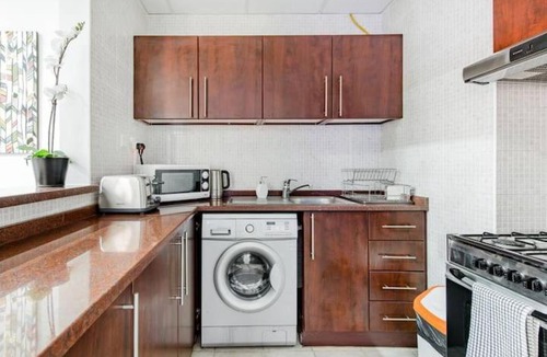 Business Bay Apartment | Frank Porter - Scala Tower