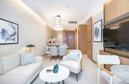 Downtown Dubai Apartment | Free housekeeping visits during your stay - StayShort - Exceptional 2BR with Burj Khalifa Views in Downtown