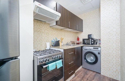 Dubai Sports City Apartment | Free housekeeping visits during your stay - StayShort - Amazing Studio for 2 in Sports City