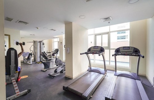 Dubai Sports City Apartment | Free housekeeping visits during your stay - StayShort - Amazing Studio for 2 in Sports City