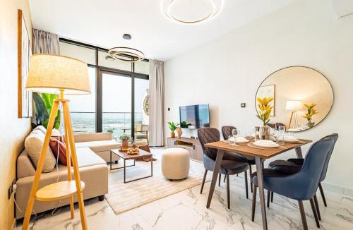 Abu Dhabi Apartment | Full Cleveland & Canal View - Big Balcony - High Floor - 5 min walk from Cleveland, ADGM and Galleria