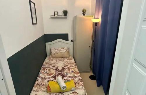 Al Barsha 1 House | Gateway Partition Room in Barsha Mashreq Metro