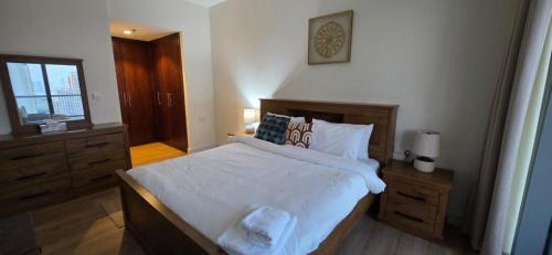 The Greens Apartment | Golf Tower Golf View 2BR at The Greens with CPL Massage Cpn