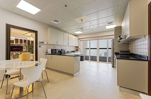 Dubai Apartment | Grand 5BR near JBR Beach, Dubai Marina