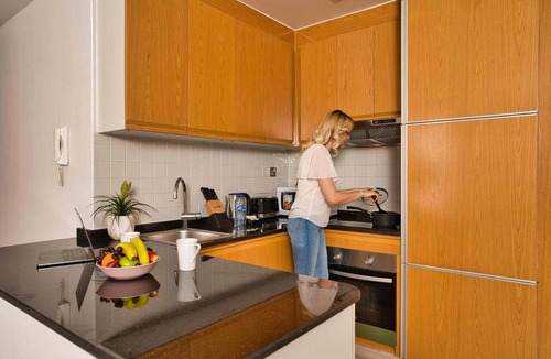 Barsha Heights Hotel | Grand Heights Dubai Hotel Apartments