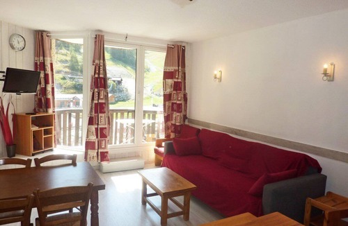 Les Orres Apartment | Grand Studio de 4 Personnes en Coeur de Station vue Pistes