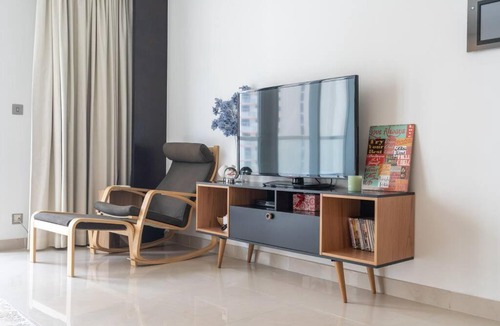 Business Bay Apartment | Great location and sleep 4 in Ubora Business Bay