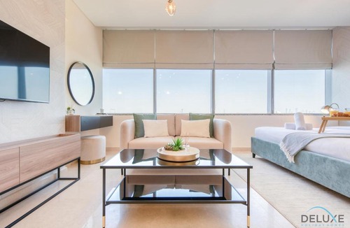Bur Dubai Apartment | Great Value Stylish Studio with Pool & Stunning Views by Deluxe Holiday Homes