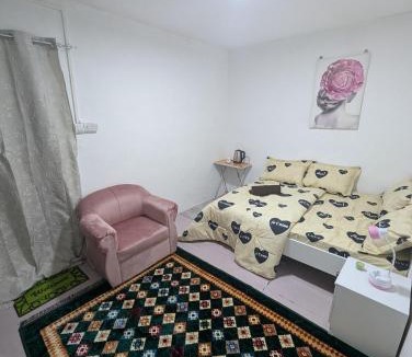 Madinat Zayed House | Guest House