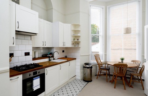 Chiswick Riverside Apartment | GuestReady - Loft Studio in Chiswick