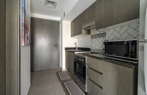 Al Barsha Apartment | GuestReady - Modern High Floor Studio w/Balcony