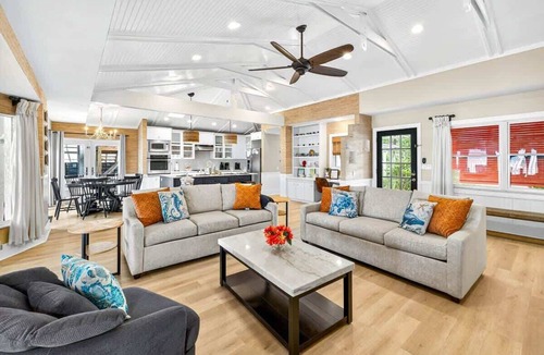 Clearwater Beach House | Gulf Front Dreams - Private Pool - Beachfront!