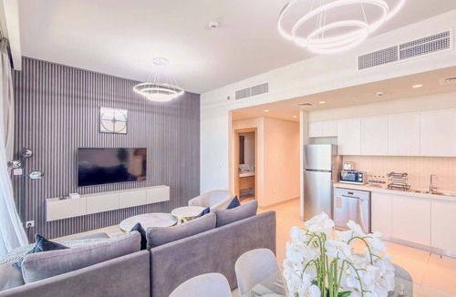 Dubai Apartment | Harbour View 2BR - High Floor - Creek Harbour