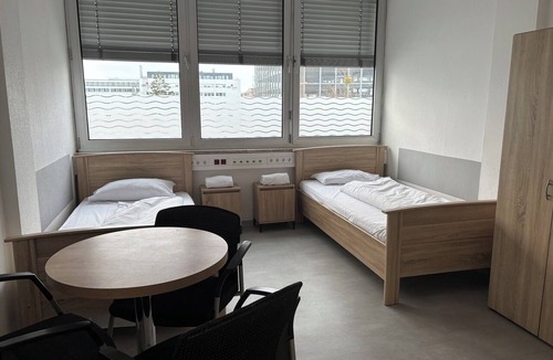 Milbertshofen Hostel | Haus an der Brücke