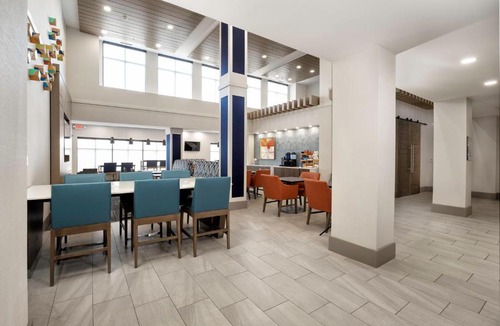 Festus Hotel | Holiday Inn Express Hotel & Suites Festus-South St. Louis by IHG