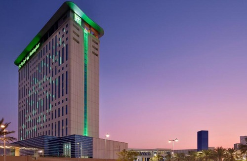 Dubai Festival City Hotel | Holiday Inn & Suites - Dubai Festival City by IHG